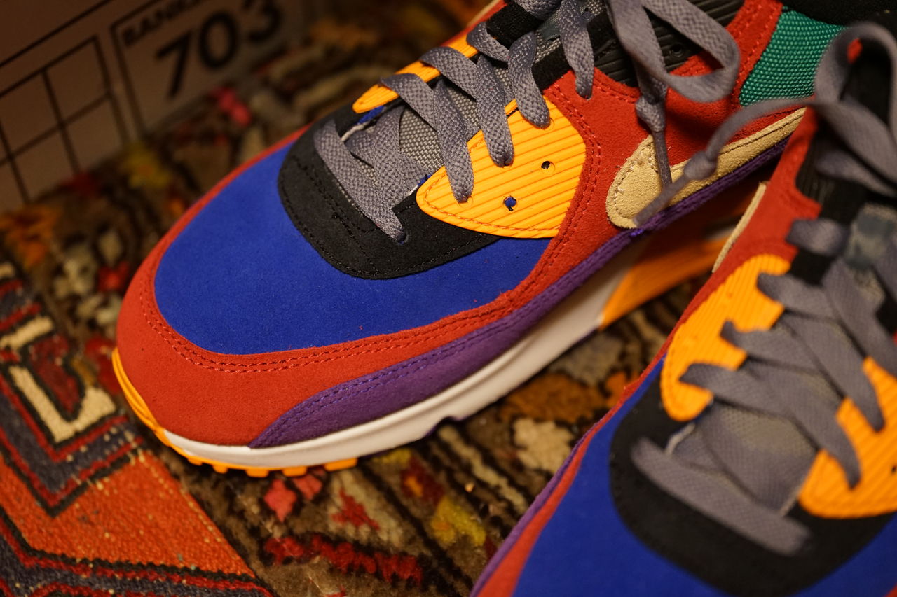 NIKE AIR MAX 90 QS VIOTEC : ああ、好きに走ればいいじゃない