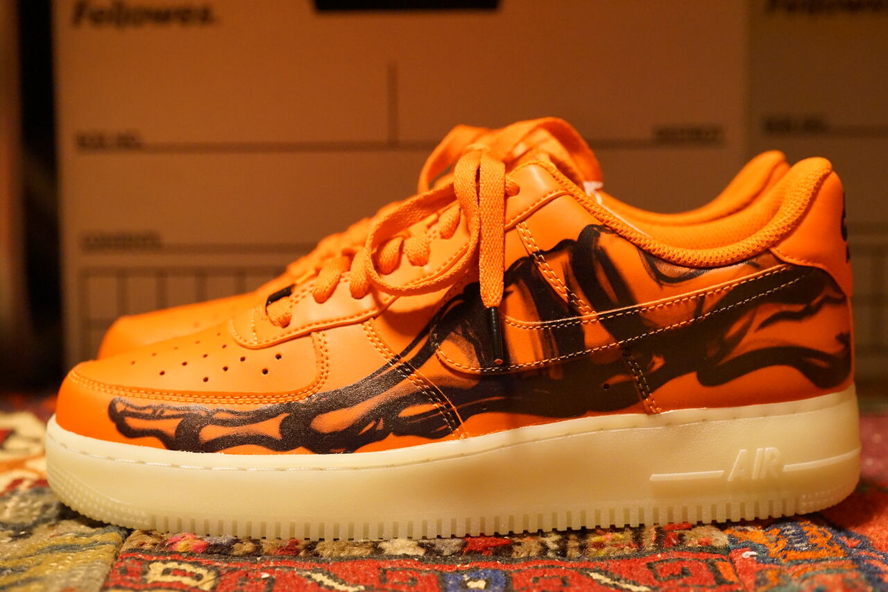 NIKE AIR FORCE 1 SKELTON ORANGE : ああ、好きに走ればいいじゃない