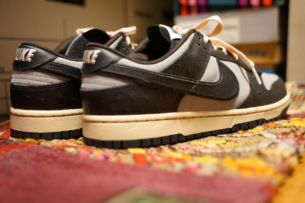 NIKE DUNK LOW UNLOCKED BY YOU BLACK OSTRICH : ああ、好きに走れば 