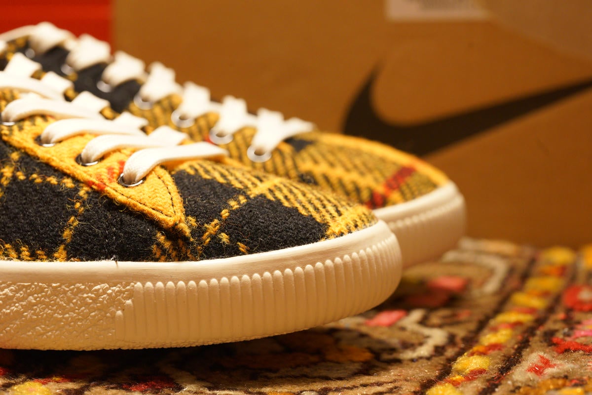 
トゥをサイドから見ると先端部分の高さはそれほどないように見える