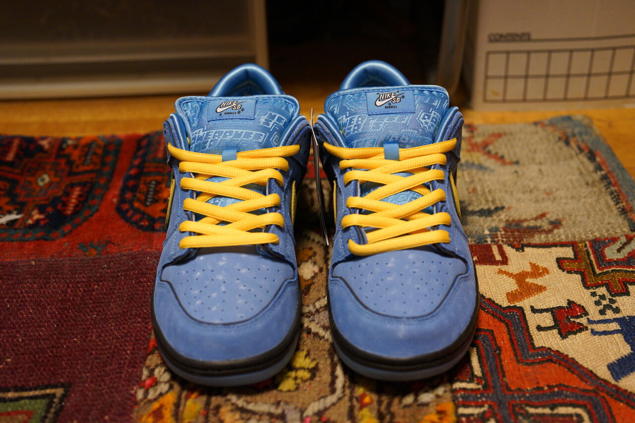 NIKE SB DUNK LOW PRO QS THE POWERPUFF GIRLS BUBLLES : ああ NIKE SB DUNK LOW PRO QS THE POWERPUFF GIRLS BUBLLES : ああ