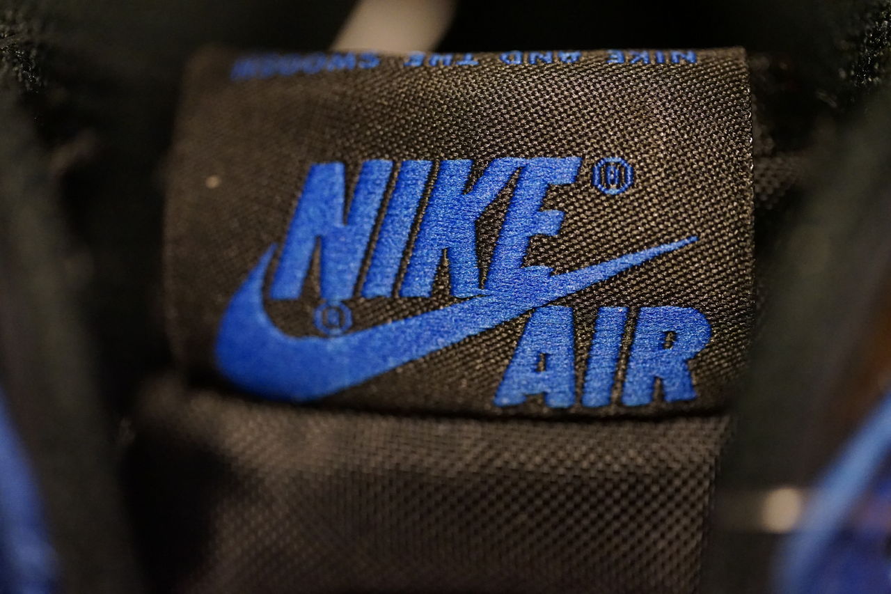NIKE AIR JORDAN 1 RETRO HIGH OG ROYAL 2017 : ああ、好きに NIKE AIR JORDAN 1 RETRO HIGH OG ROYAL 2017 : ああ、好きに