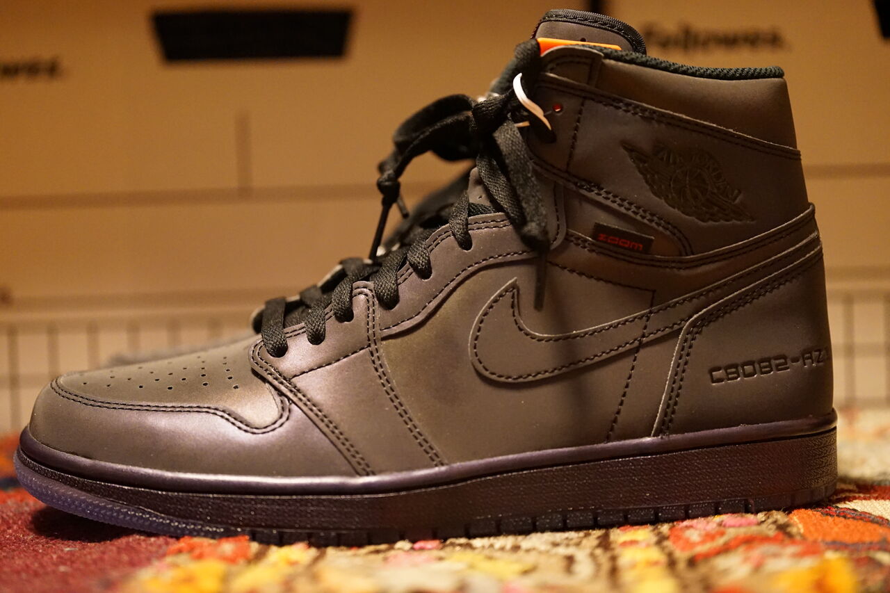 予約販売 NIKE AIR ああ、好きに走ればいいじゃない : R2T ZOOM HIGH JORDAN1 スニーカー