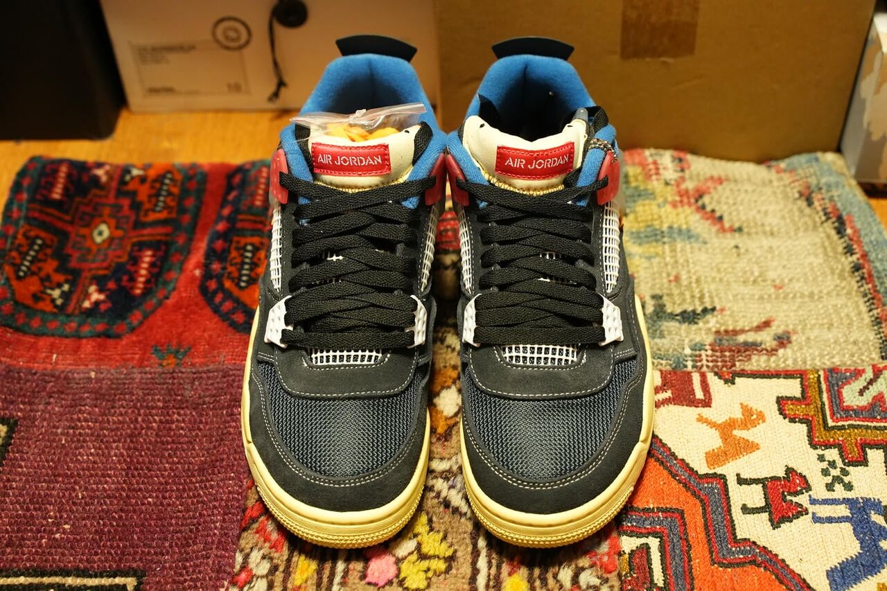 レビュー】ユニオン×ナイキ エアジョーダン4レトロ オフノワールの