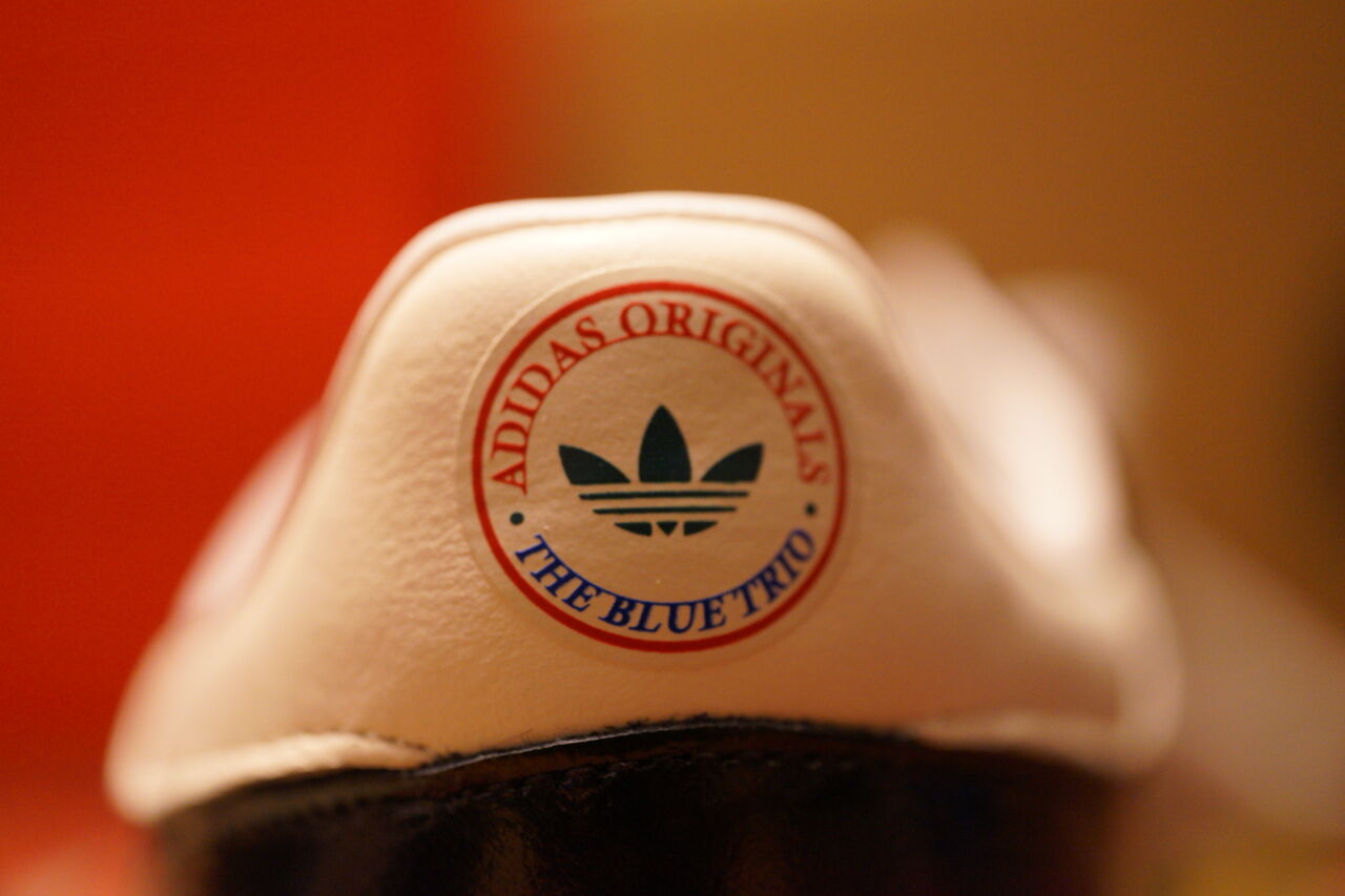 THE BLUE TRIO × ADIDAS ORIGINALS HANDBALL SPEZIAL JP5669