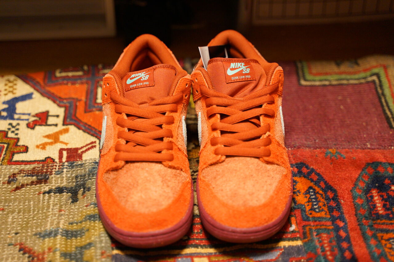 NIKE SB DUNK LOW PRO PRM MYSTIC RED : ああ、好きに走ればいい NIKE SB DUNK LOW PRO PRM MYSTIC RED : ああ、好きに走ればいい