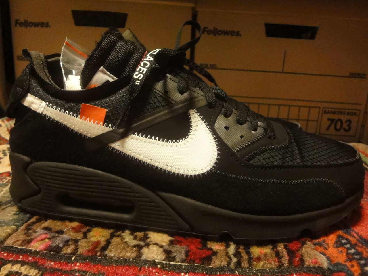 THE 10:NIKE AIR MAX 90 : ああ、好きに走ればいいじゃない
