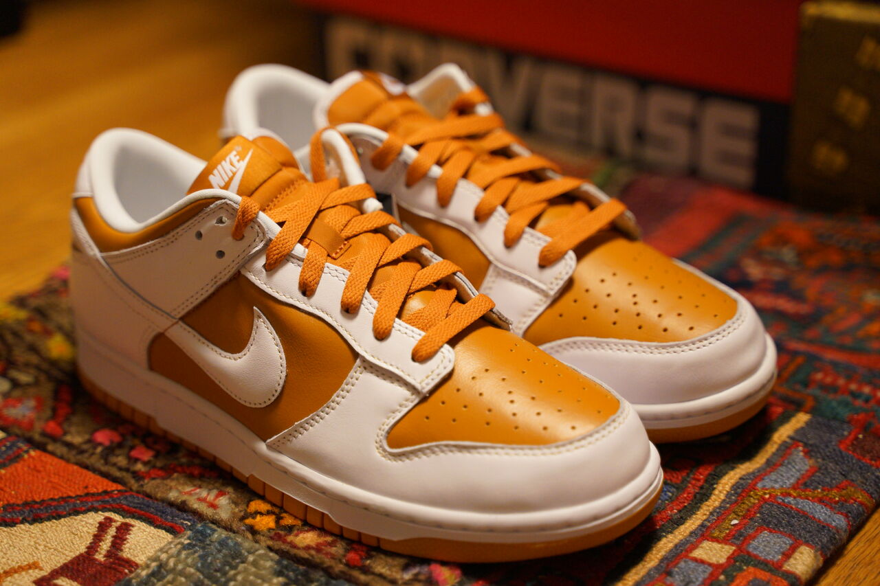 NIKE DUNK LOW QS REVERSE CURRY : ああ、好きに走ればいいじゃない NIKE DUNK LOW QS REVERSE CURRY : ああ、好きに走ればいいじゃない