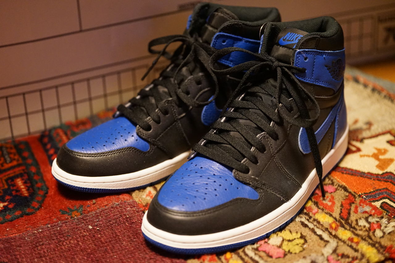 新品未使用✨27.0㎝　ナイキ　エアジョーダン１　ロイヤル　 2017 NIKE ナイキ AIR JORDAN 1 エア ジョーダン ハイ ロイヤル 2017