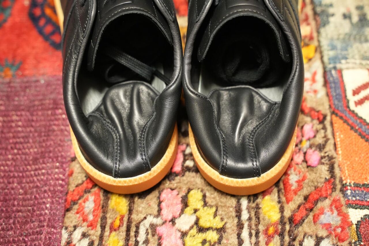 ADIDAS ORIGINALS BW ARMY DECON KJ1785 ヒールサイド 折り畳んだ図