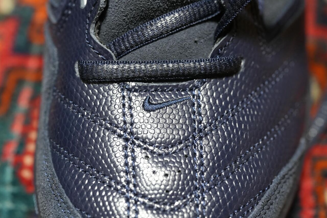 NIKE GATO トゥ部分のチビスウッシュ