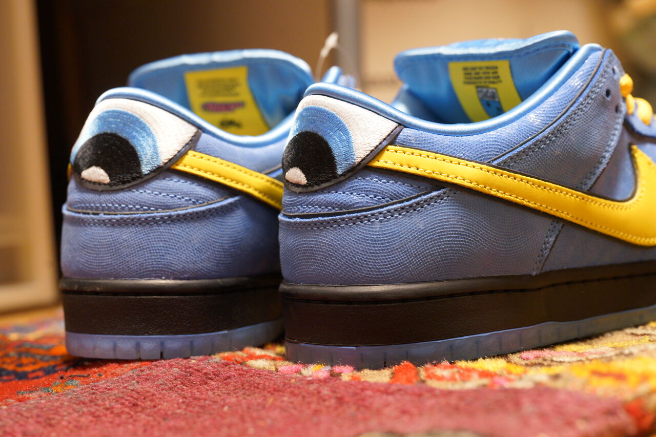 NIKE SB DUNK LOW PRO QS THE POWERPUFF GIRLS BUBLLES : ああ NIKE SB DUNK LOW PRO QS THE POWERPUFF GIRLS BUBLLES : ああ