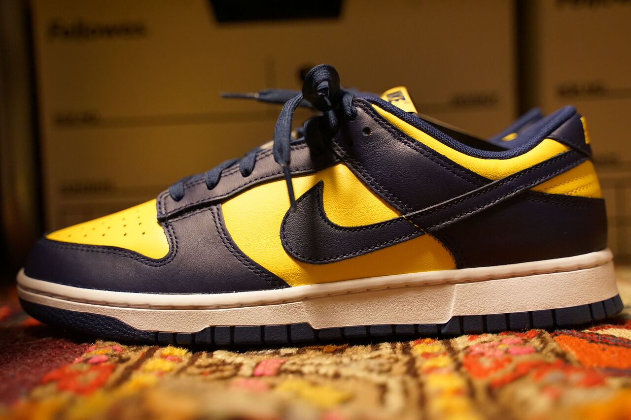 NIKE DUNK LOW RETRO VARSITY MAIZE : ああ、好きに走ればいいじゃない