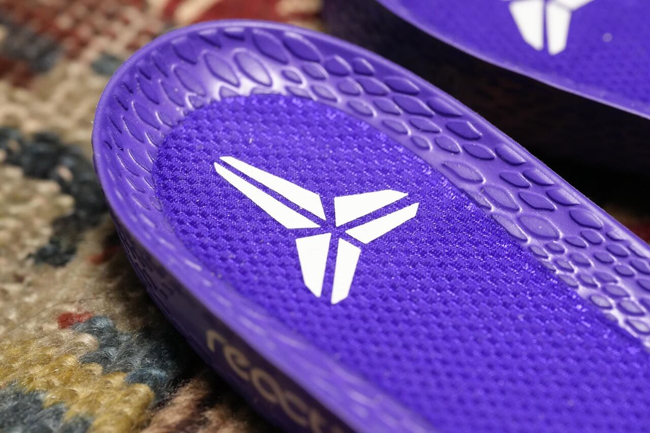 KOBE BRYANT×NIKE DUNK LOW PROTRO DRAFT DAY インソールロゴ
