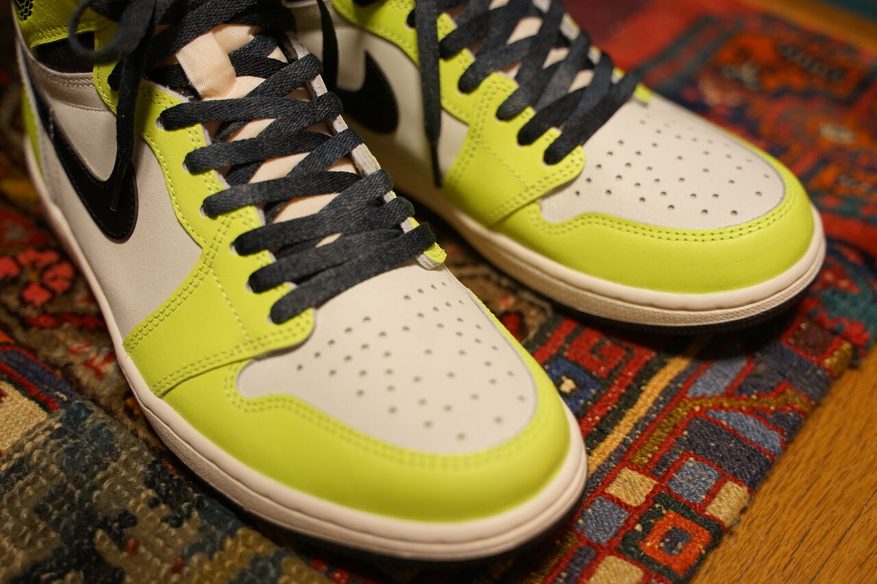 NIKE AIR JORDAN 1 RETOR HI OG VOLT : ああ、好きに走ればいいじゃない