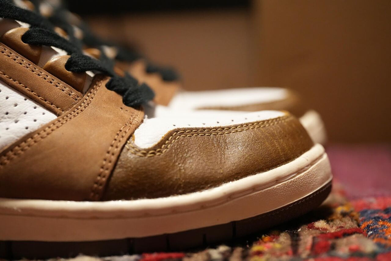 NIKE AIR FORCE2 ESCAPE つま先