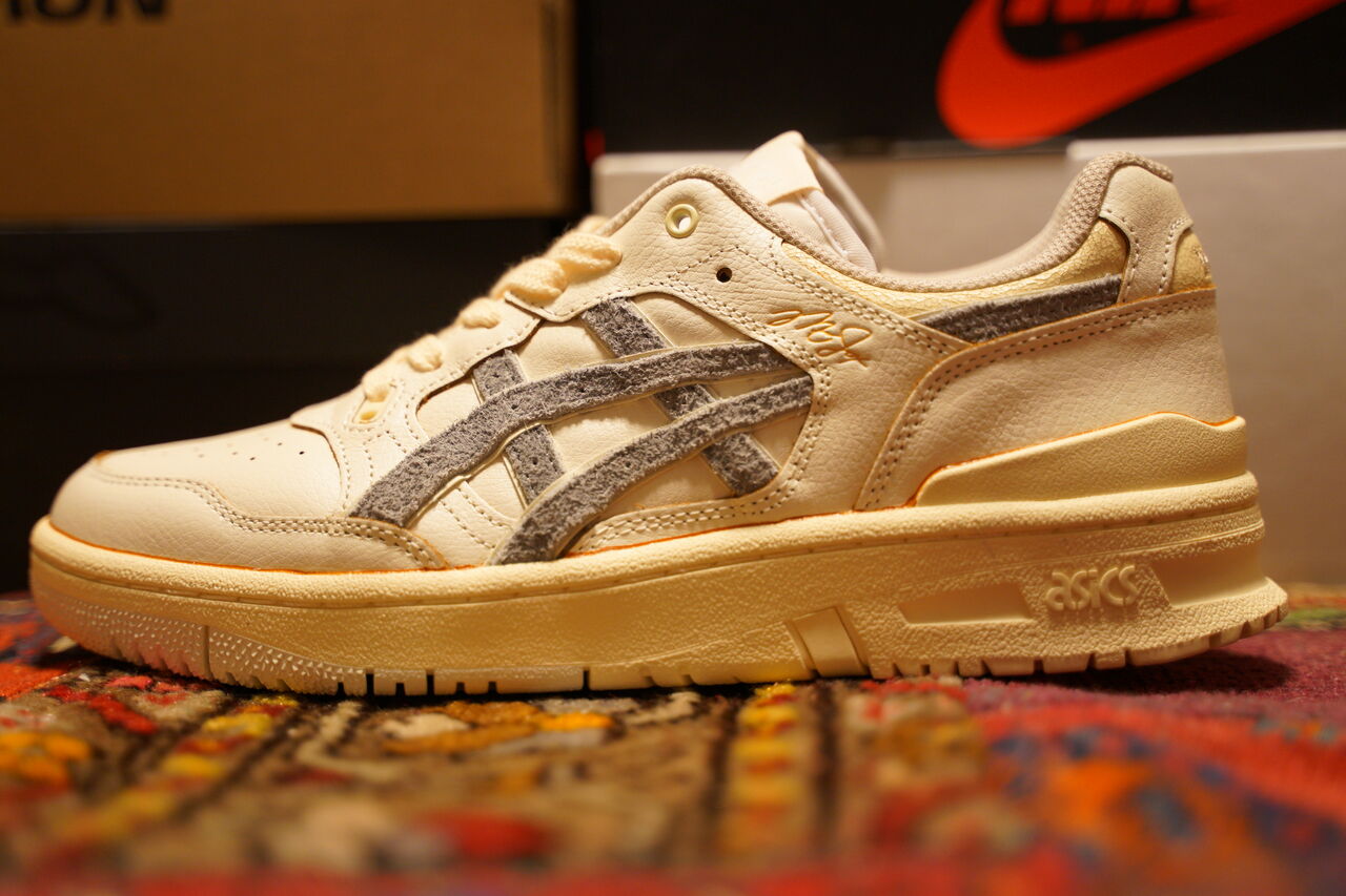 数量は多 FOXTROT ああ、好きに走ればいいじゃない : EX89 UNIFORM×ASICS スニーカー