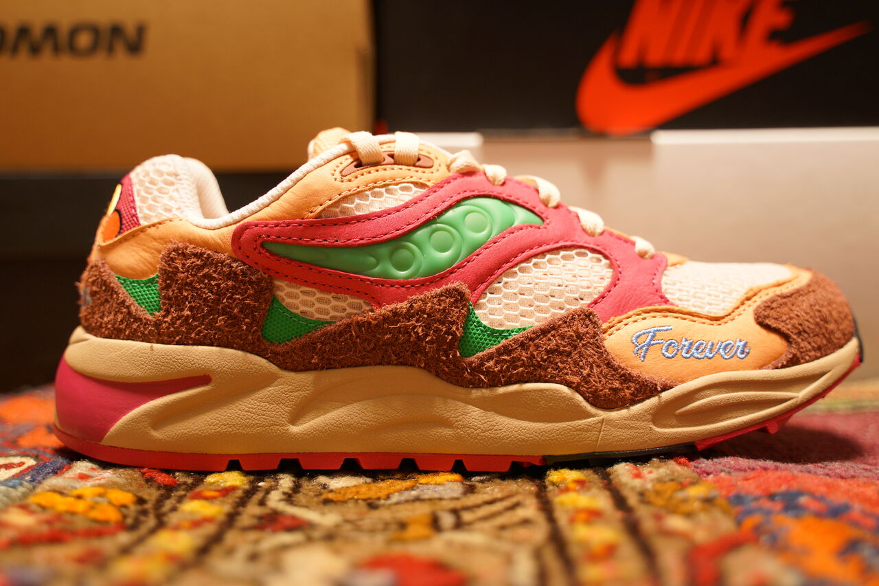 SAUCONY×JAE TIPS GRID SHADOW2 : ああ、好きに走ればいいじゃない