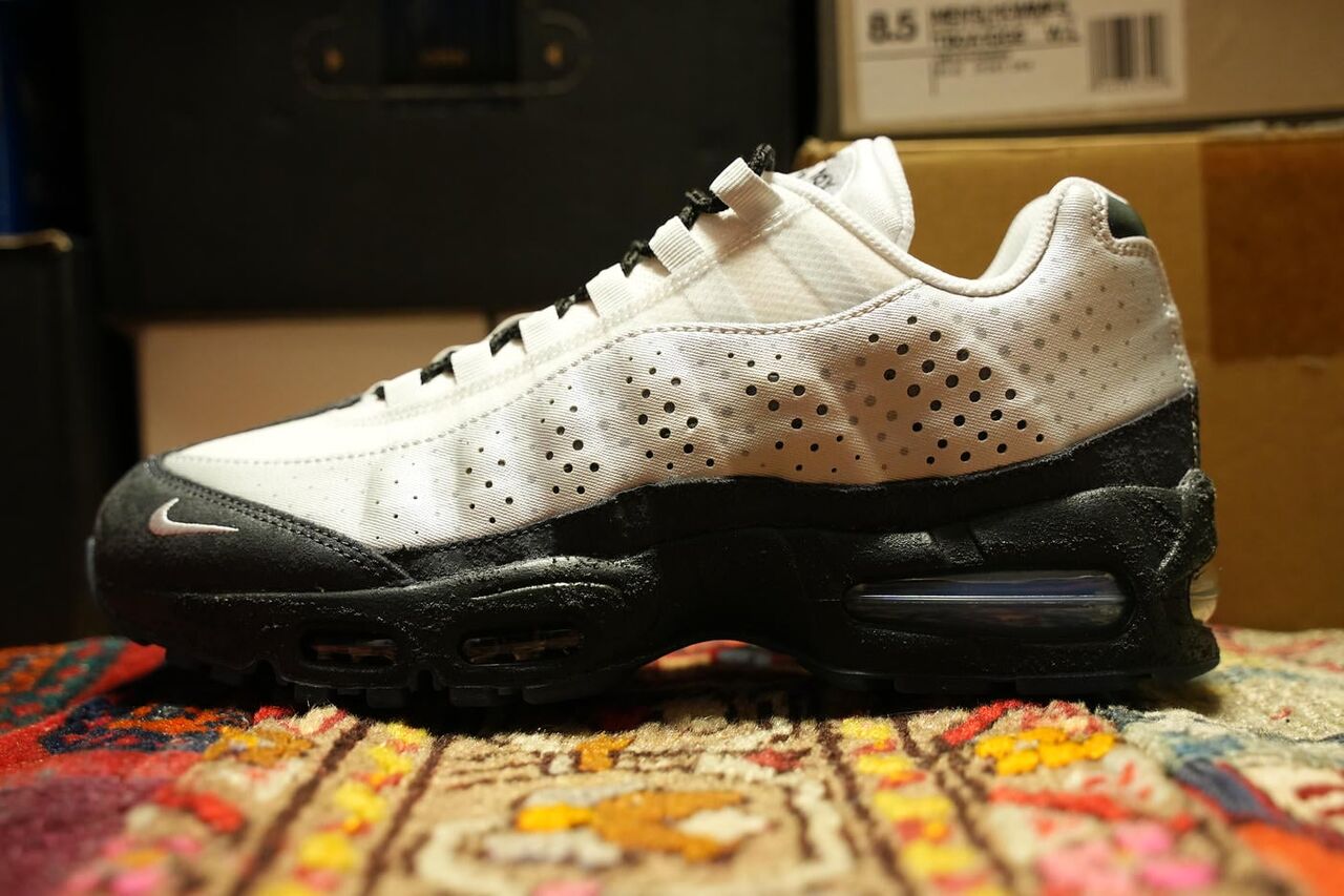 【レビュー】ナイキ エアマックス95 ソンスのサイズ感やディテールを徹底チェック（NIKE AIR MAX 95 BIG BUBBLE SE ...
