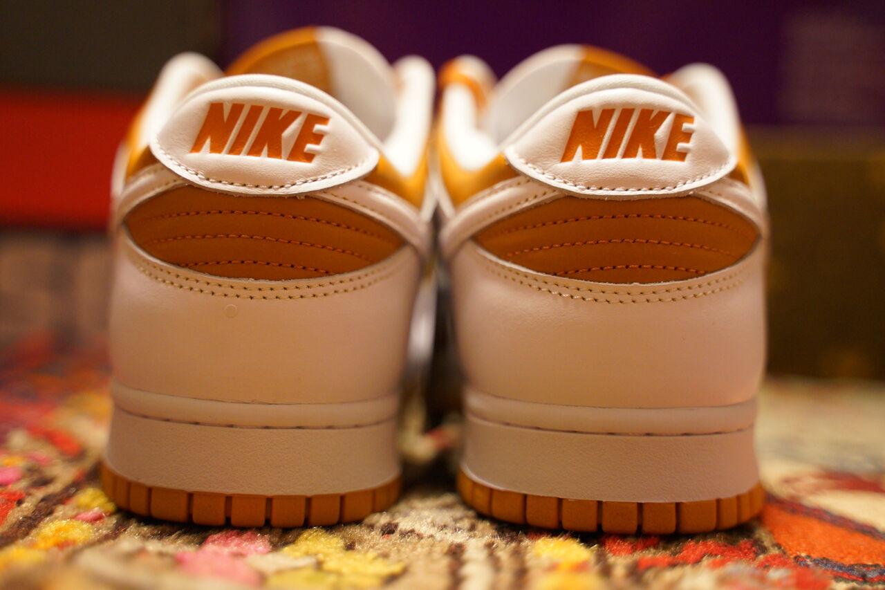 NIKE DUNK LOW QS REVERSE CURRY : ああ、好きに走ればいいじゃない