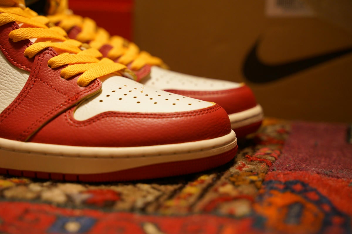 トゥ部分の高さも変わらず。