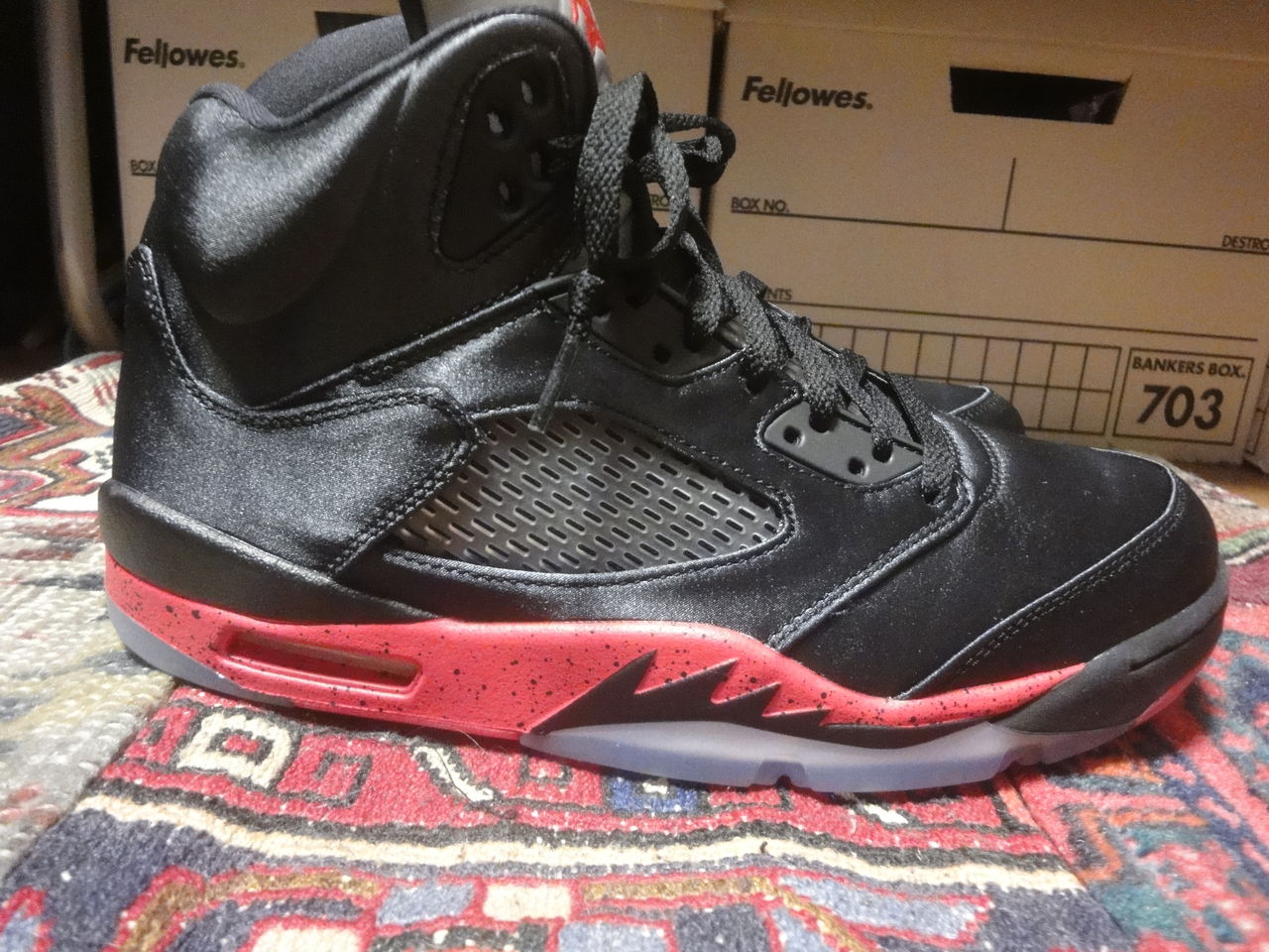 黒*士様 ジョーダン5 ブレッド　サテン素材　26.5㎝ NIKE(ナイキ) Air Jordan 5 Satin 