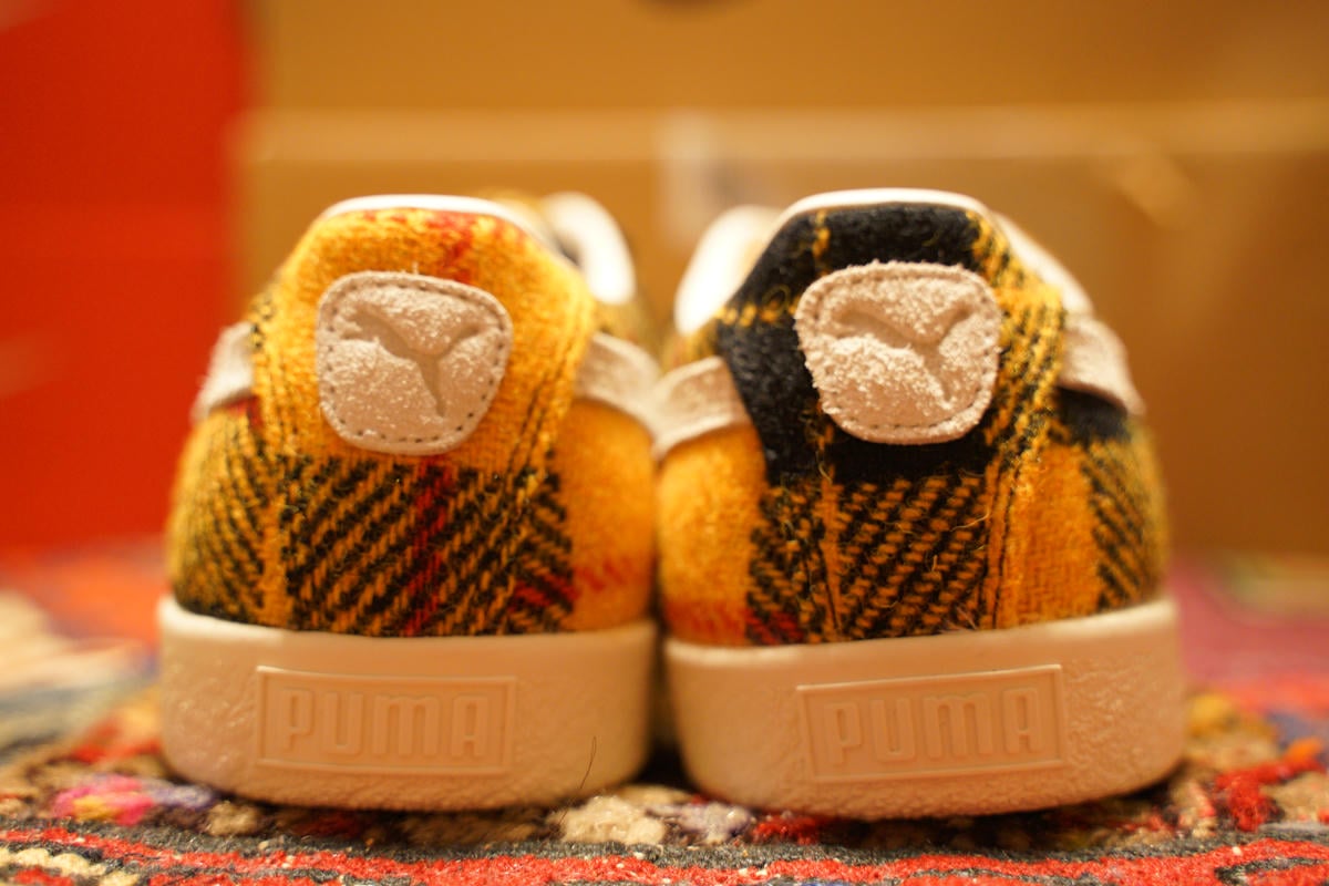 PUMA SUEDE VTG HARRIS TWEED YELLOW ヒールサイド