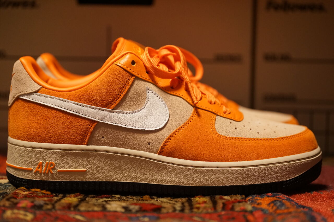 NIKE AIR FORCE 1 LOW UNLOCKED BY YOU ORANGE BOX : ああ、好きに走れ