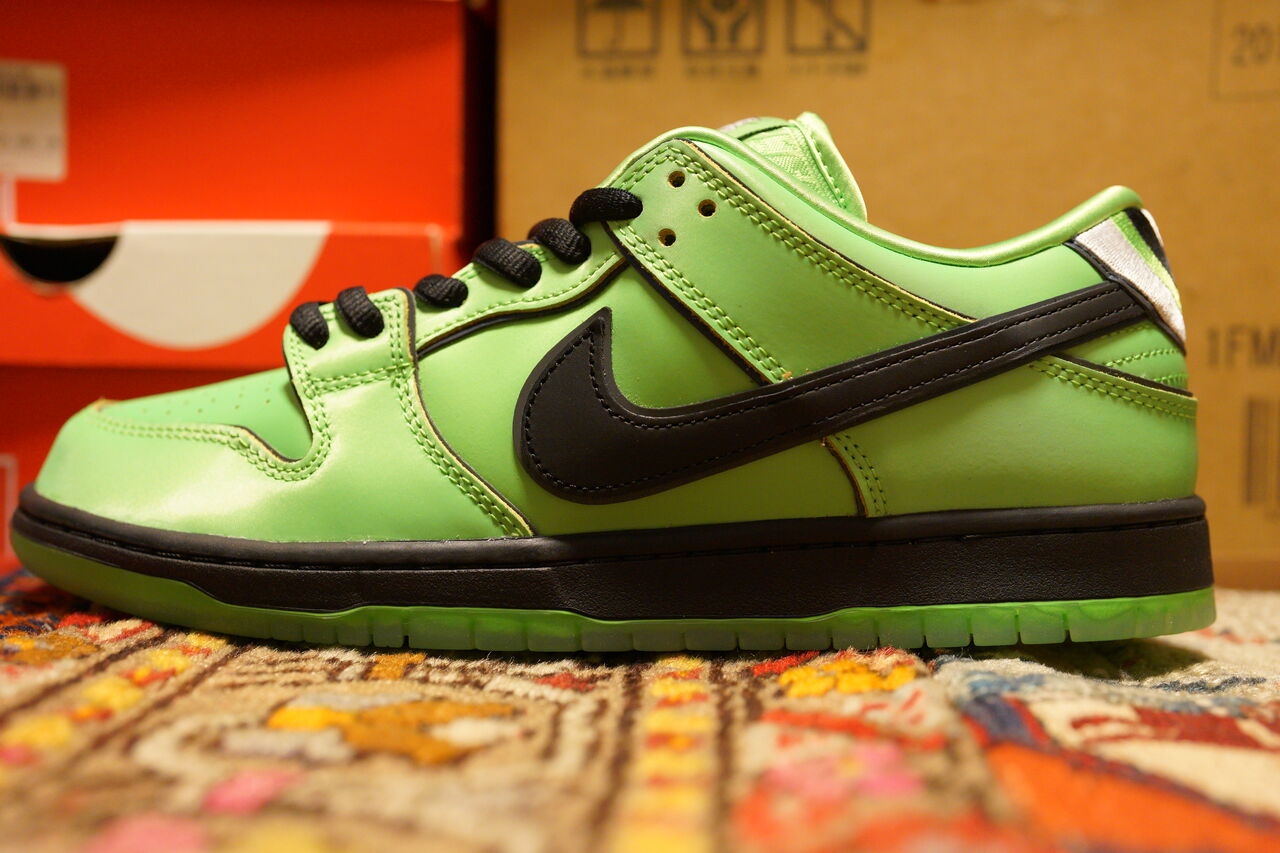 NIKE SB DUNK LOW PRO QS THE POWERPUFF GIRLS BUTTERCUP : ああ NIKE SB DUNK LOW PRO QS THE POWERPUFF GIRLS BUTTERCUP : ああ