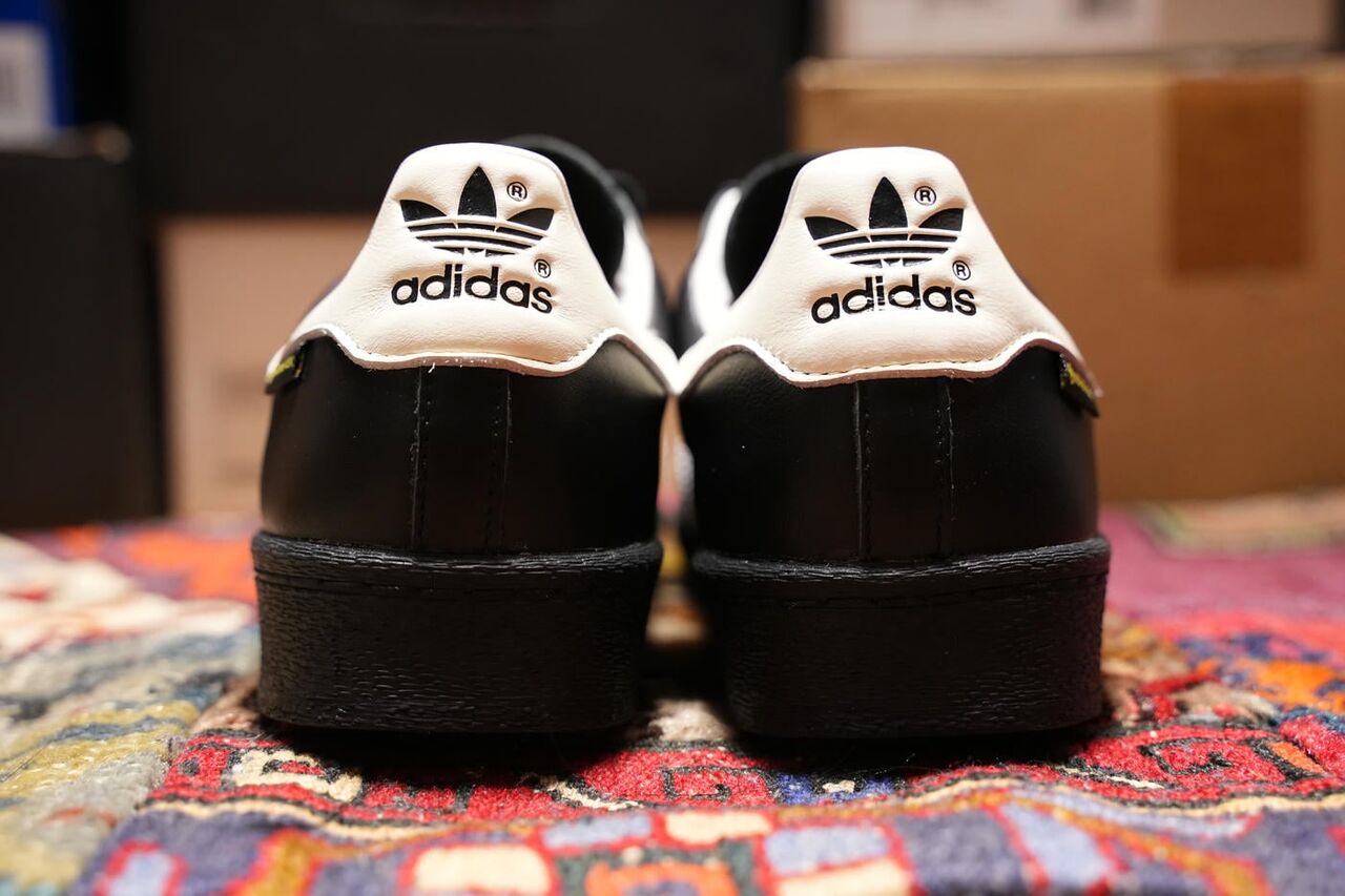 ADIDAS SUPERSTAR 82 GTX KI7819 ヒールサイド