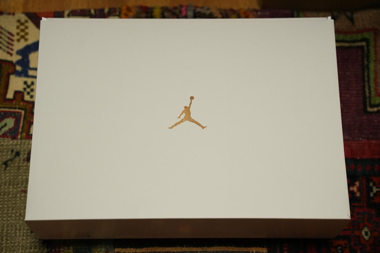 AIR JORDAN11 RETRO SUKAJAN シューズボックス天板