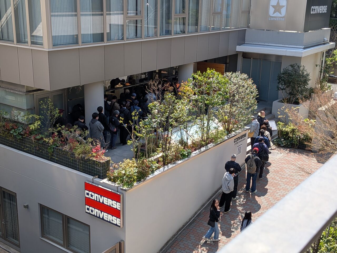 コンバース原宿店購入待機列