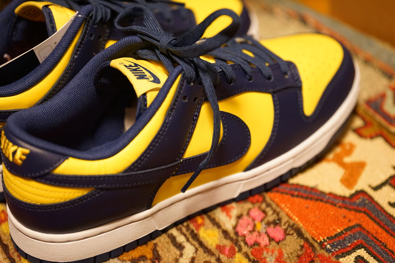 NIKE DUNK LOW RETRO VARSITY MAIZE : ああ、好きに走ればいいじゃない