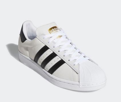 ADIDAS ORIGINALS SUPERSTAR WHITE/COREBLAC : ああ、好きに走ればいい