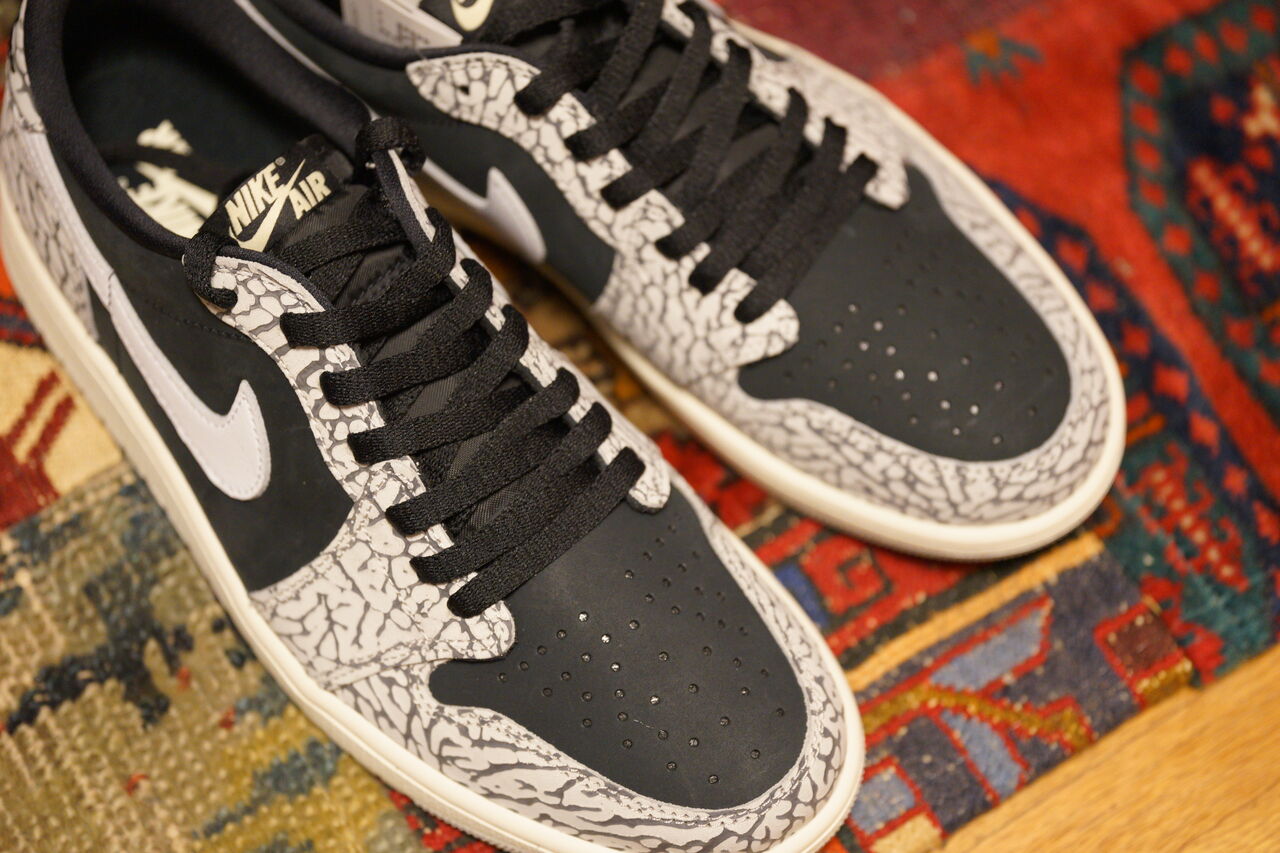 新品タグ付き NIKE AJ1 LOW OG BLACK CEMENT 27.5 新品タグ付き NIKE AJ1 LOW OG BLACK CEMENT 27.5 Nike Air Jordan 1