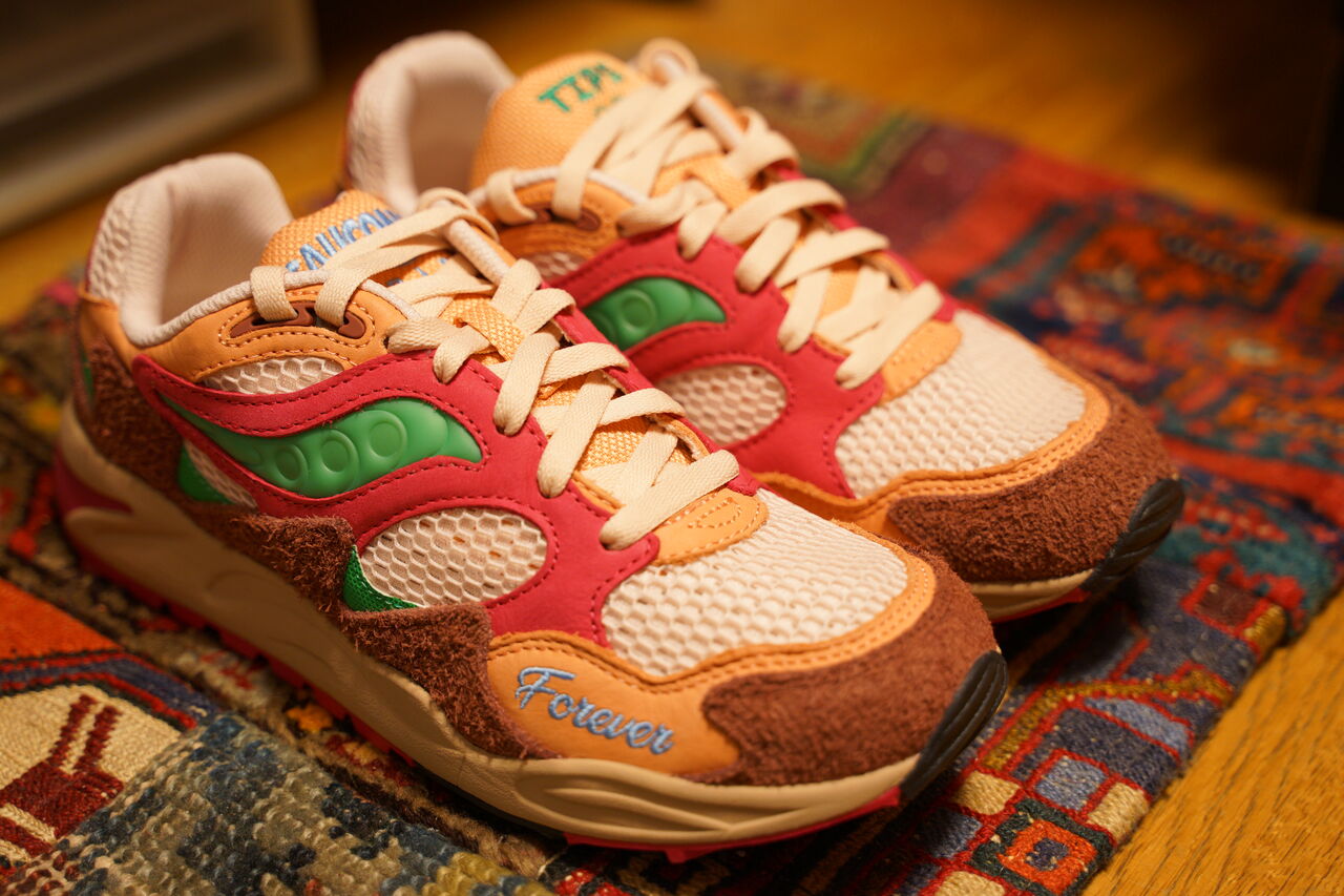 SAUCONY×JAE TIPS GRID SHADOW2 : ああ、好きに走ればいいじゃない SAUCONY×JAE TIPS GRID SHADOW2 : ああ、好きに走ればいいじゃない