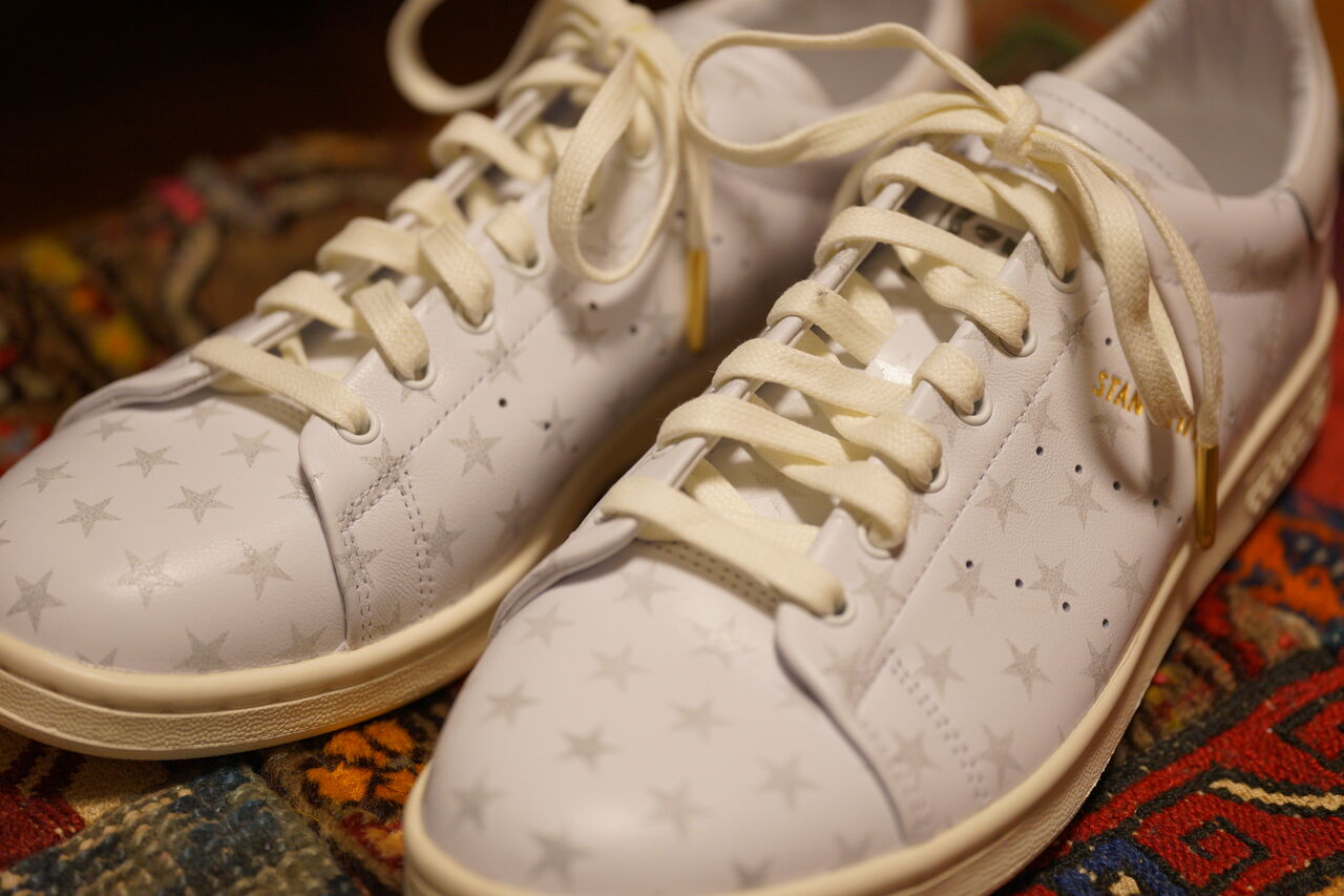 ADIDAS ORIGINALS STAN SMITH LUX atmos : ああ、好きに走れば