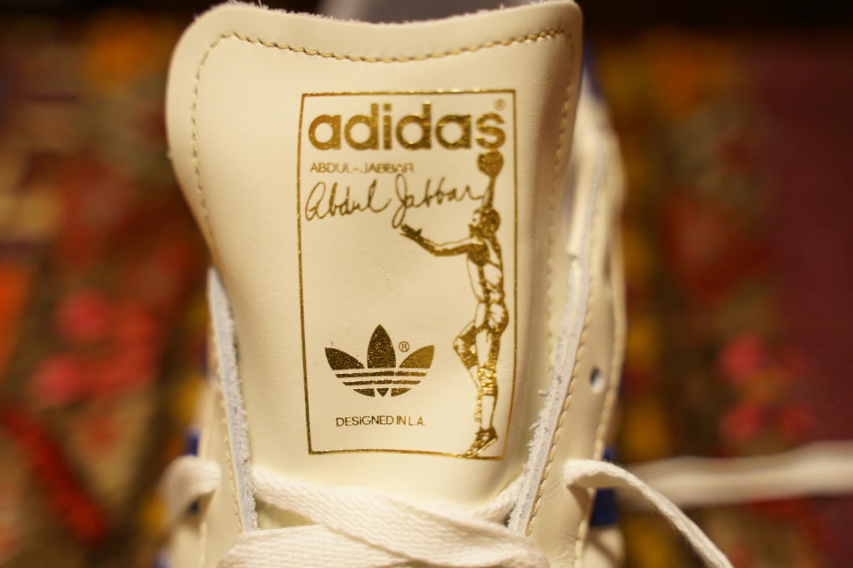 ADIDAS ORIGINALS JABBAR LOW 01 JI0150 シュータンロゴ