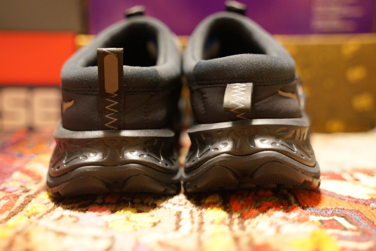 HOKA ORA PRIMO BLACK : ああ、好きに走ればいいじゃない HOKA ORA PRIMO BLACK : ああ、好きに走ればいいじゃない