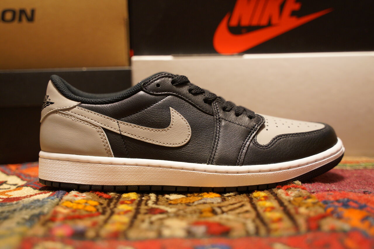 NIKE AIR JORDAN 1 RETRO LOW OG SHADOW : ああ、好きに走れば NIKE AIR JORDAN 1 RETRO LOW OG SHADOW : ああ、好きに走れば