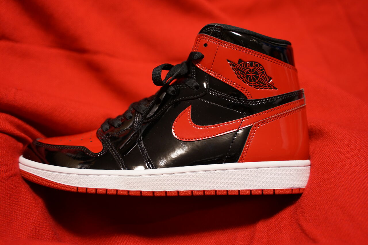 NIKE AIR JORDAN 1 RETRO HIGH OG BRED PATENT : ああ、好きに走れば