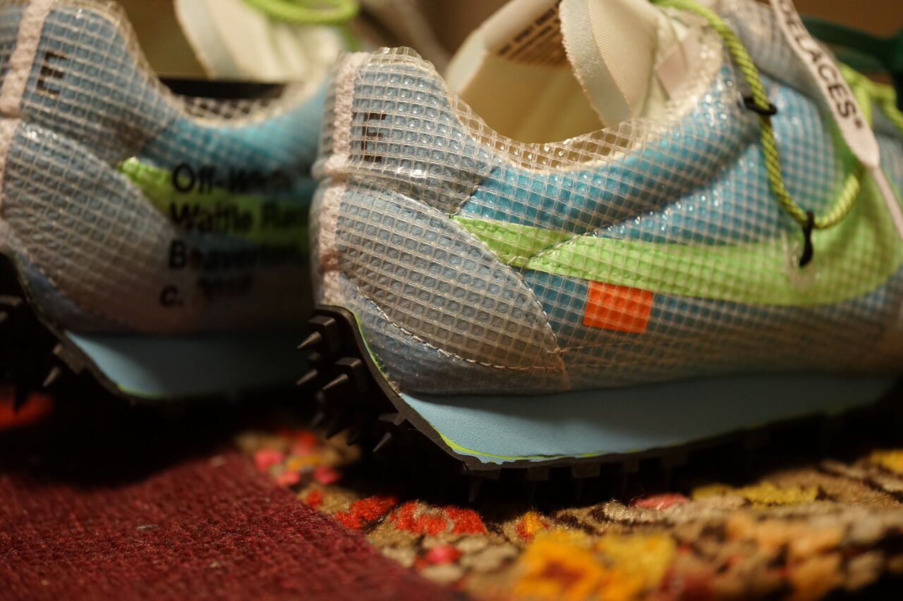 NIKE×OFF-WHITE WMNS WAFFLE LACER VIVID SKY : ああ、好きに