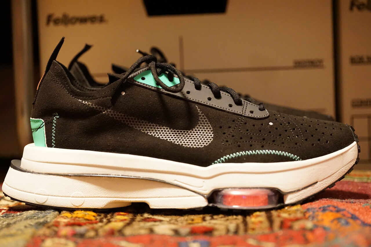 NIKE AIR ZOOM TYPE N.354 : ああ、好きに走ればいいじゃない