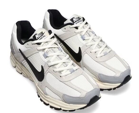 NIKE WMNS ZOOM VOMERO 5 PRM : ああ、好きに走ればいいじゃない