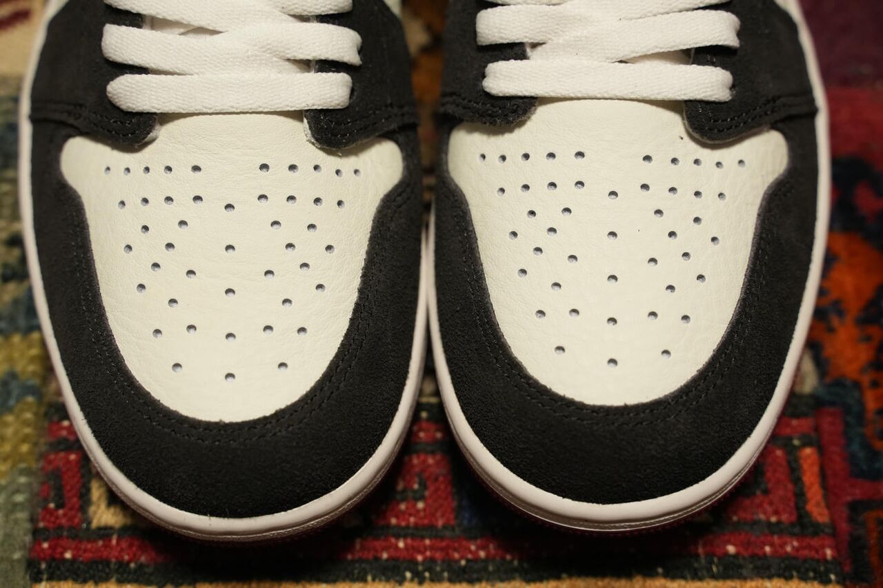 NIKE AIR JORDAN 1 HIGH OG LOVE LETTER トゥボックス 正面