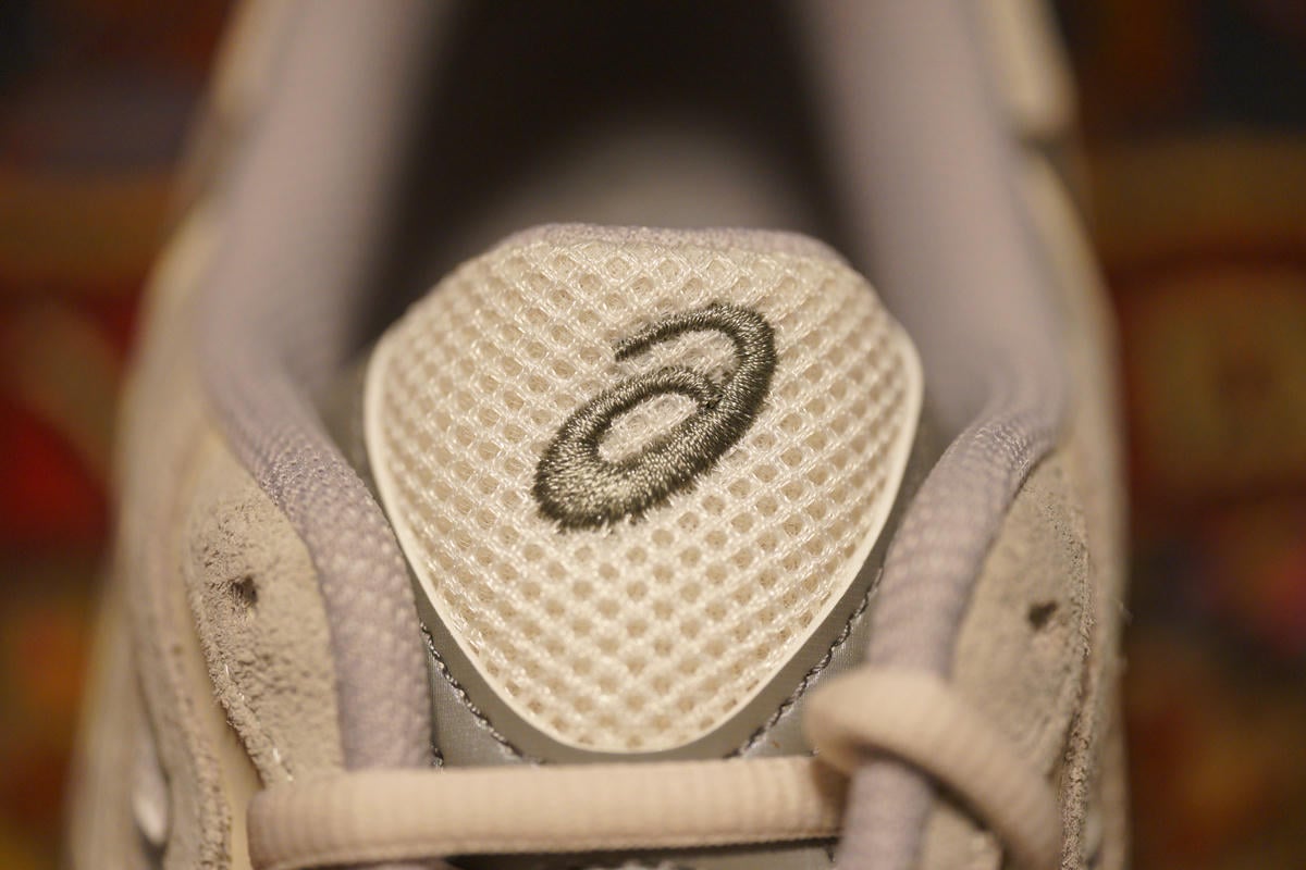 レビュー】アシックス ゲルNYC オイスターグレーのサイズ感や