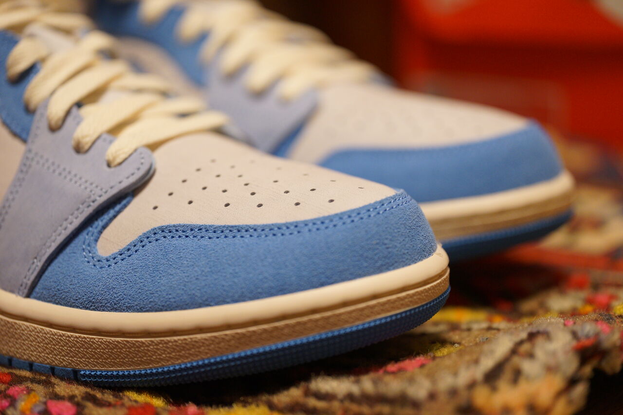 NIKE WMNS AIR JORDAN1 ZOOM CMFT 2 UNIVERSITY BLUE : ああ NIKE WMNS AIR JORDAN1 ZOOM CMFT 2 UNIVERSITY BLUE : ああ