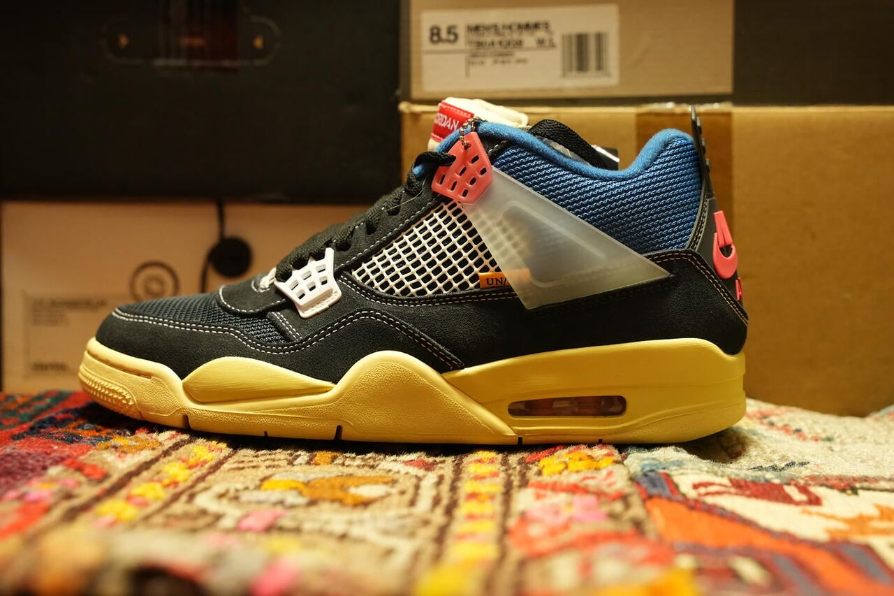 レビュー】ユニオン×ナイキ エアジョーダン4レトロ オフノワールの