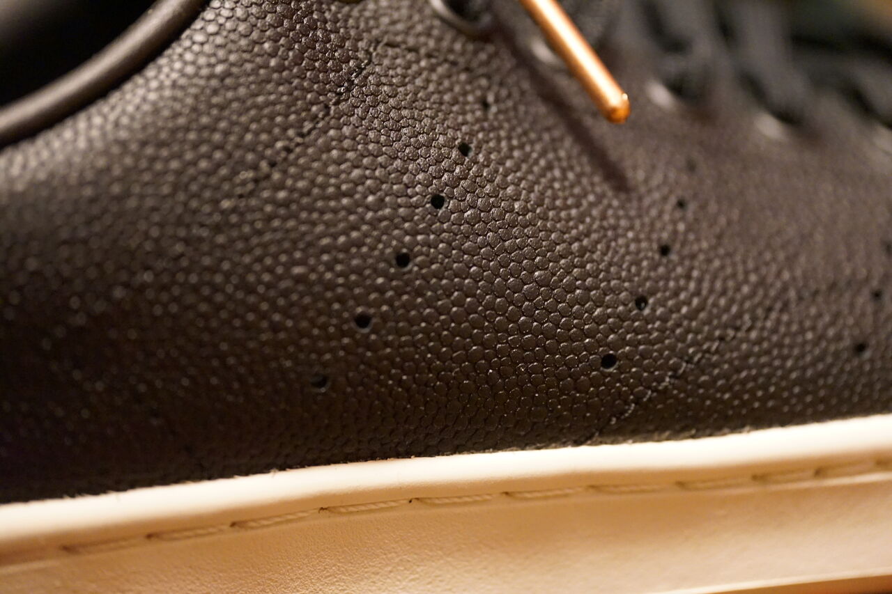 ADIDAS ORIGINALS STAN SMITH H GX6297 : ああ、好きに走ればいいじゃない
