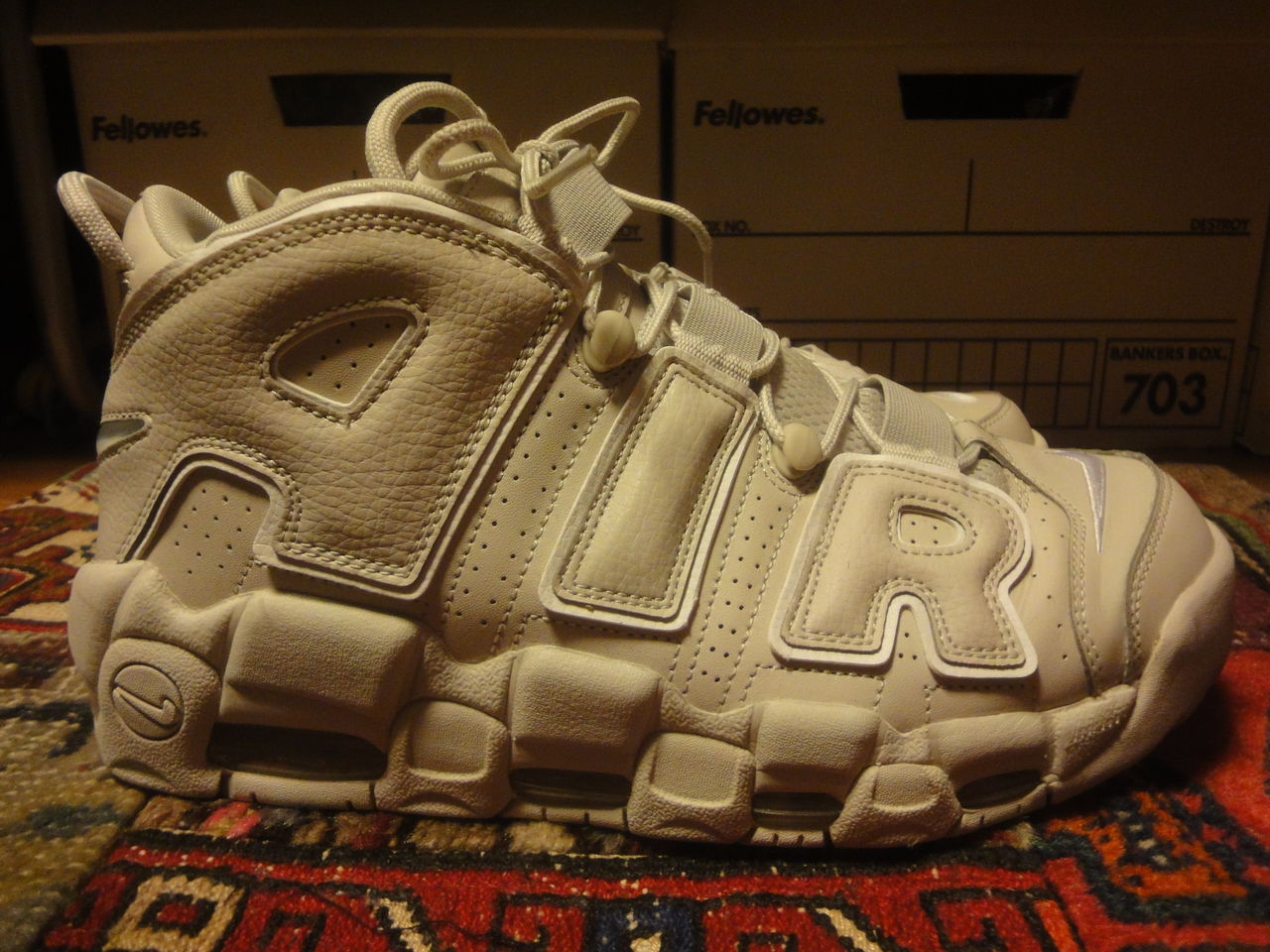 nike air more uptempo history